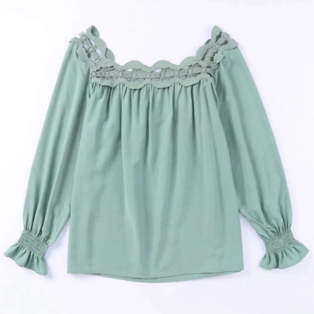 Scalloped Lace Neckline Blouse - Picture 2 of 6